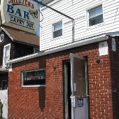 Skeeters Bar