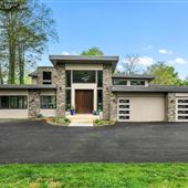 Contemporary Villa in Baltimore County, 9500 sf on 2.6 Idyllic acres