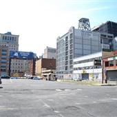 parking lot: Guilford@E. Pleasant