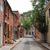 S. Bethel Street, 800 Block