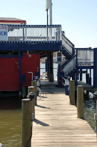 Skipper's Pier Restaurant & Barnacles Dock Bar