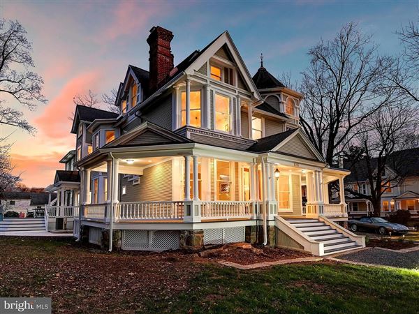Godwin House