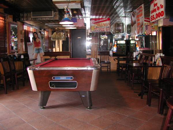 Butts & Betty's Tavern