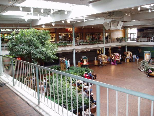 Mondawmin Mall