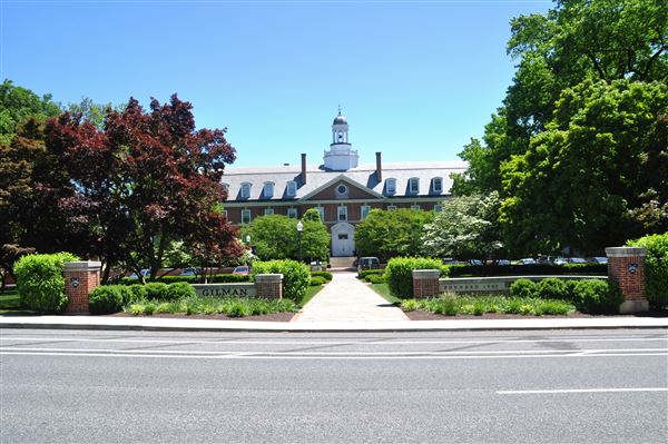 gilman school
