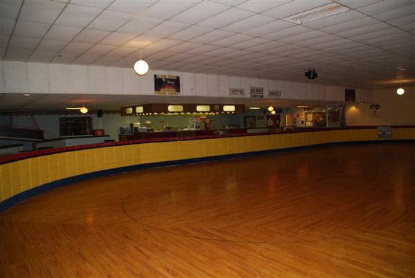 Pasadena Roller  Skating Rink (8/31/2010)