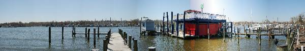 Skipper's Pier Restaurant & Barnacles Dock Bar