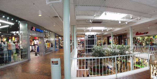 Mondawmin Mall